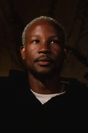 Photo Akinola Davies Jr. #362390