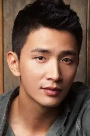 Photo Lee Yong-joo #353782