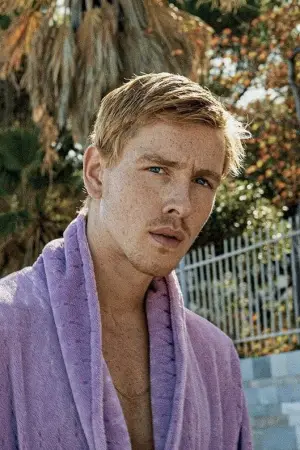 Photo Harris Dickinson #327961