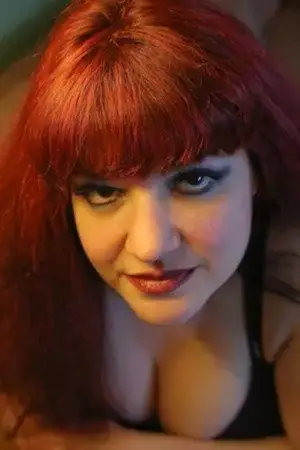 Photo Deana Enoches #390629