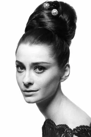 Photo Elizabeth Ashley #122688