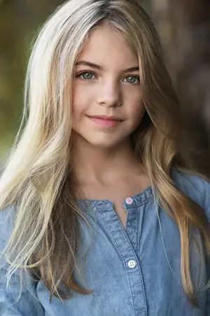 Photo Rhys Olivia Cote #219639