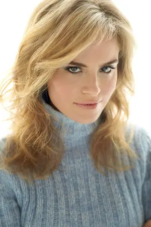 Photo Betsy Russell #36326