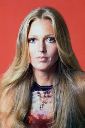 Photo Joanna Pettet #242665