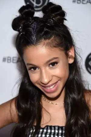 Photo Izabella Alvarez #150196