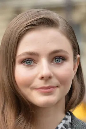 Photo Thomasin McKenzie #10240