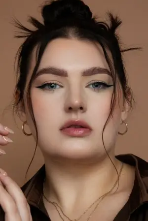 Photo Megan Charles #327061