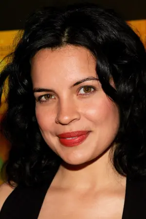 Photo Zuleikha Robinson #98599