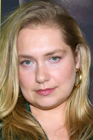 Photo Merritt Wever #81580