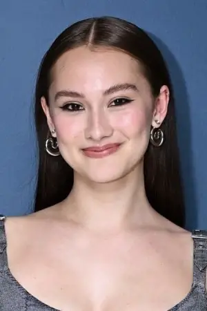 Photo Lola Tung #362012