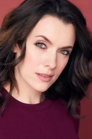 Photo Ashlynn Yennie #60907