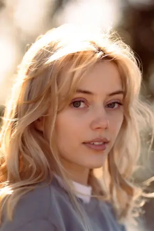 Photo Grace Van Dien #329897