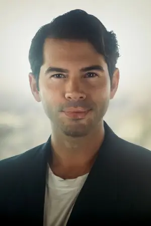 Photo Myles Yaksich #381710