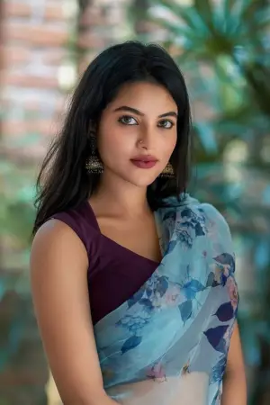 Photo Nazifa Tushi #383577