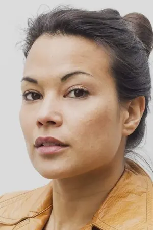 Photo Dewi Reijs #280880