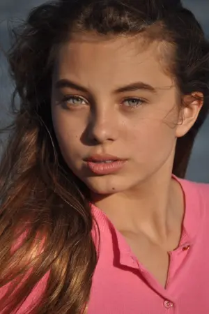 Photo Caitlin Carmichael #26267