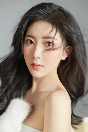 Photo He Yuchen #299417