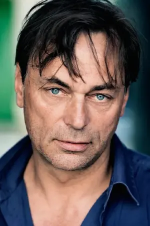 Photo Peter Benedict #94440