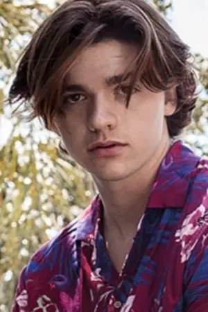 Photo Joel Courtney #36259