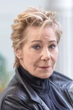 Photo Zoë Wanamaker #10037