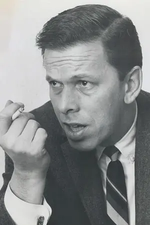 Photo George McCowan #262266