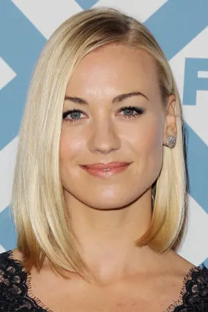 Photo Yvonne Strahovski #15069