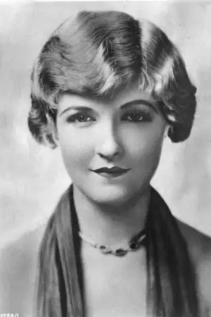 Photo Laura La Plante #391227