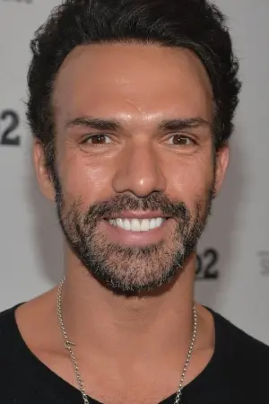 Photo Darren Shahlavi #36223