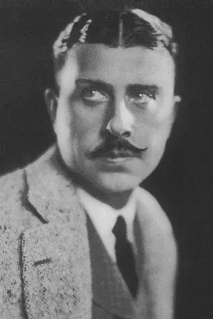 Photo Stuart Holmes #82642