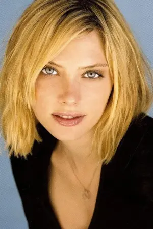 Photo April Bowlby #197125