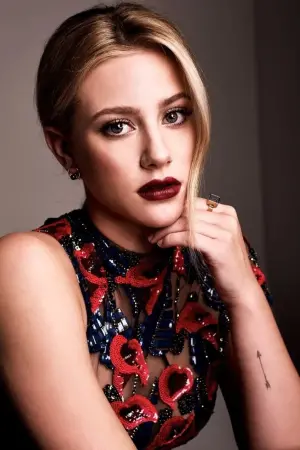 Photo Lili Reinhart #74103