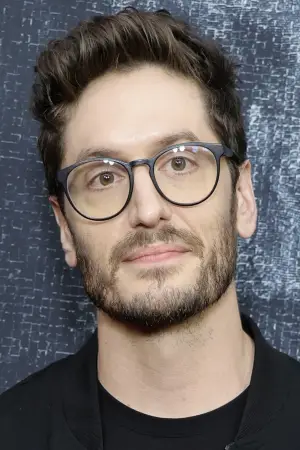 Photo Parker Finn #339600