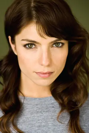 Photo Angela Trimbur #45784