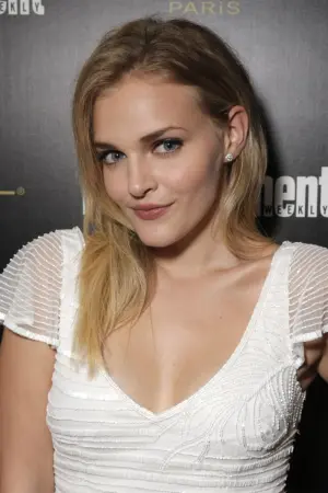 Photo Madeline Brewer #154524
