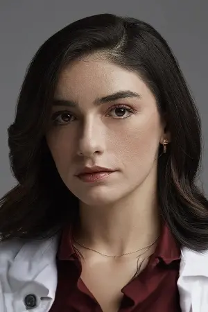 Photo Hazar Ergüçlü #294806