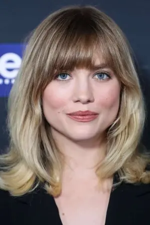 Photo Maddie Hasson #119249