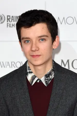 Photo Asa Butterfield #36459