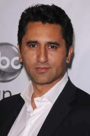 Photo Cliff Curtis #326770