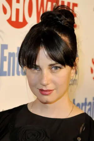 Photo Mia Kirshner #102551