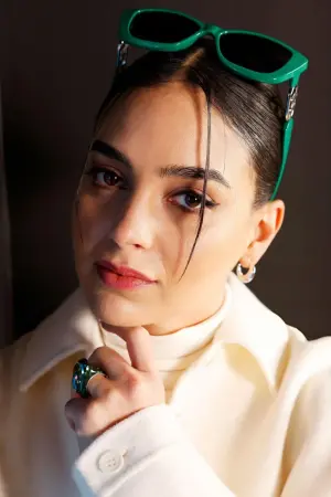 Photo Melissa Barrera #69426