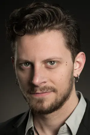 Photo Alexander McPherson #300803