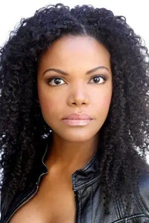 Photo Nadege August #389000