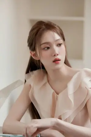 Photo Lee Sung-kyung #320260