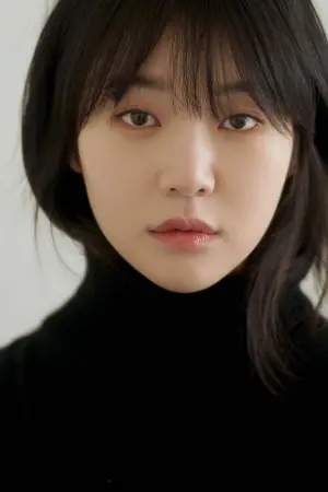 Photo Shin Ji-woo #317141