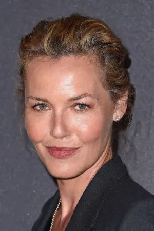 Photo Connie Nielsen #18150