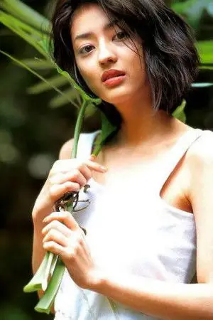 Photo Maju Ozawa #382232