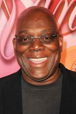 Photo Thom Barry #9851