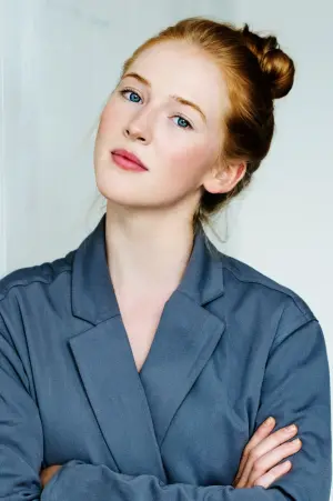 Photo Gina Stiebitz #236933