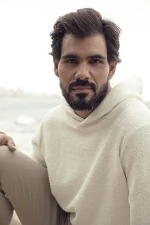 Photo Juliano Cazarré #90513