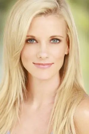 Photo Molly Brady #334369